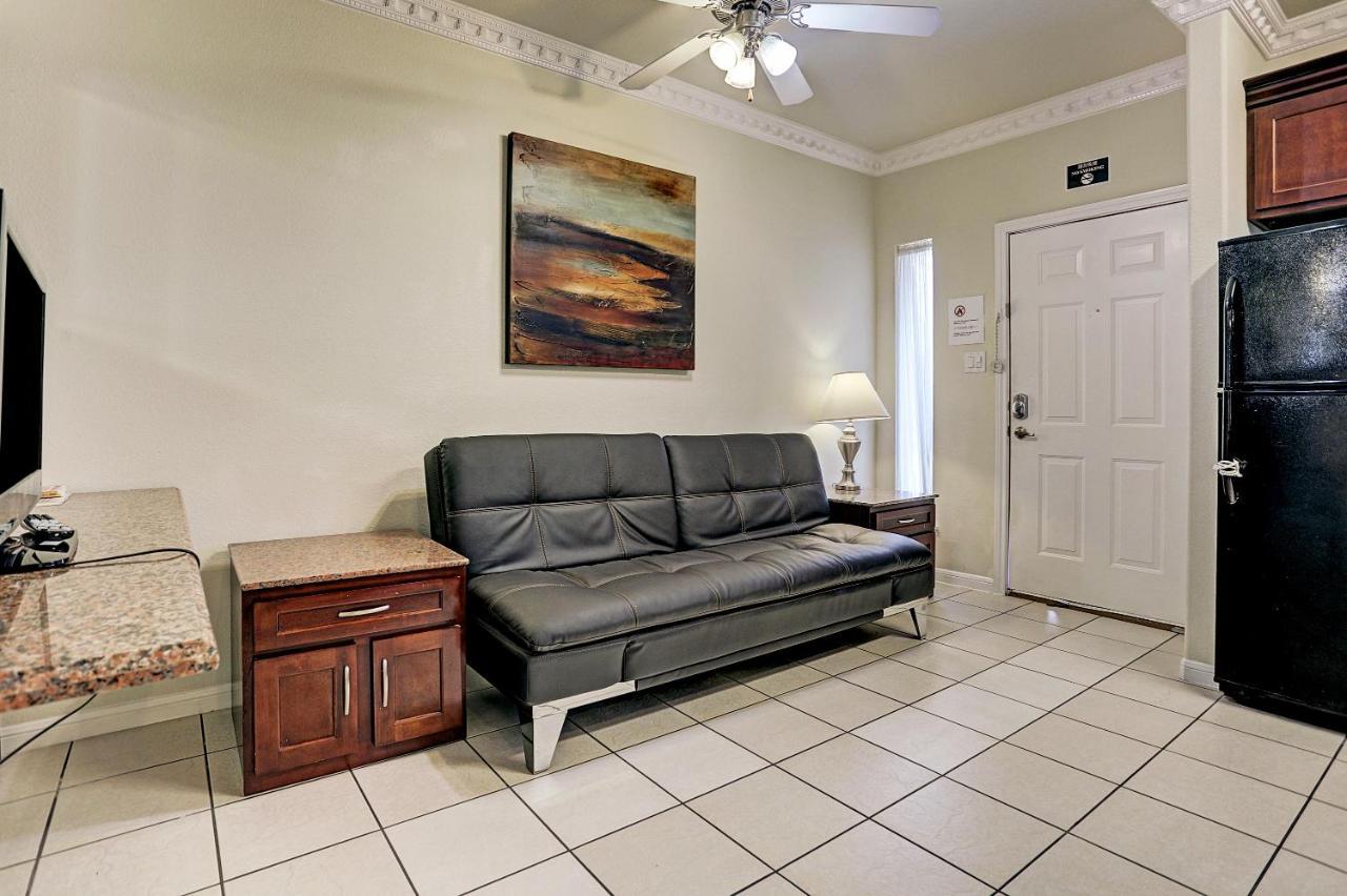 Villa Corporate 2 bedroom Suite Furnished Condo Houston Esterno foto