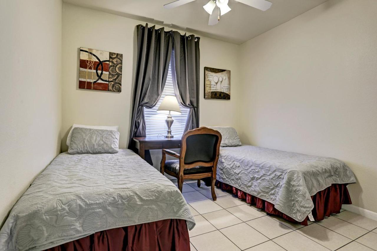 Villa Corporate 2 bedroom Suite Furnished Condo Houston Esterno foto